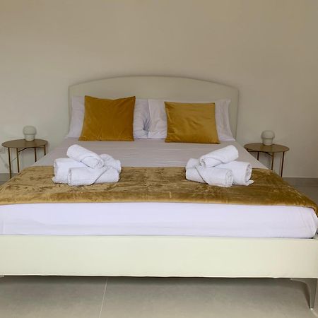カターニア Cutelli Gold Bed & Breakfast エクステリア 写真