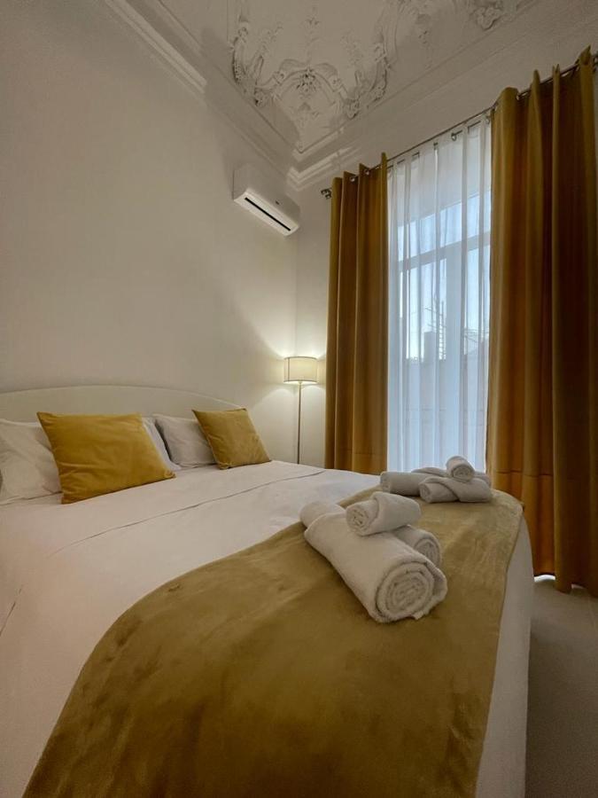 カターニア Cutelli Gold Bed & Breakfast エクステリア 写真
